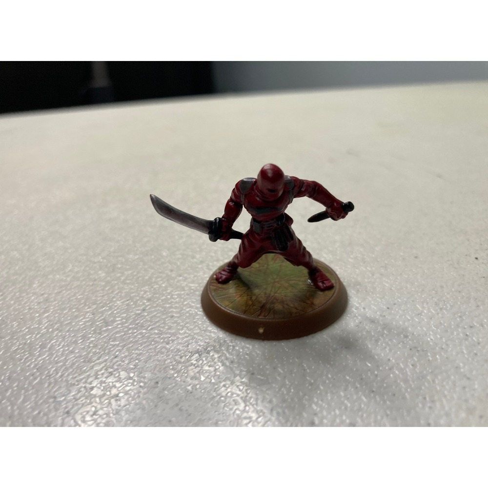 HeroScape Isamu Ninja Miniature Figure Red Dawn of Darkness Expansion Toy
